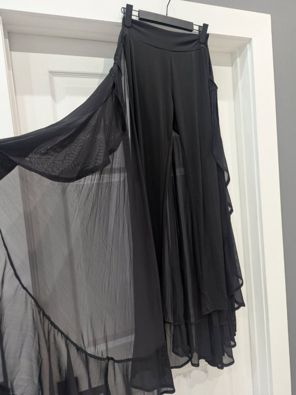 A3 Design Black Palazzo Pants with Chiffon Overlay – Size Small - Picture 3 of 4